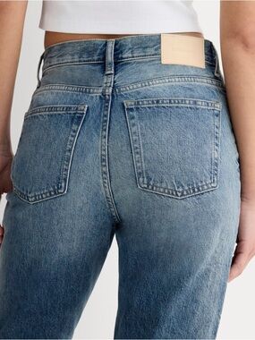 Everlane | The ’90s Cheeky® Jean | 26 | Vintage Mid Blue